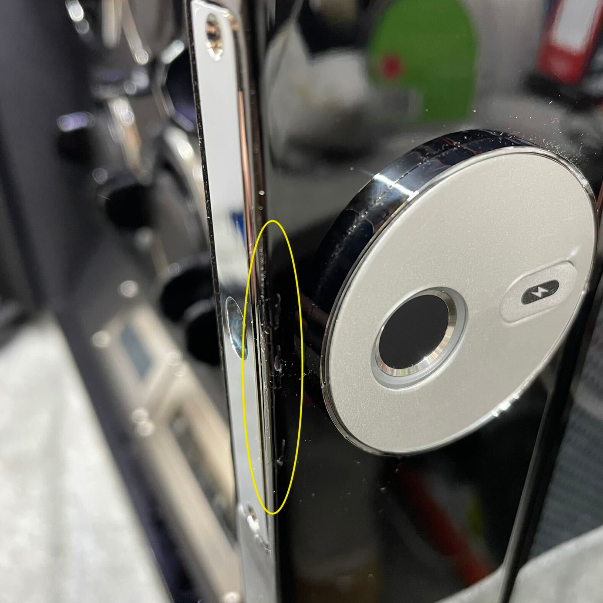 Seconds - Flinders Watch Winder for 9 Watches with Fingerprint Lock